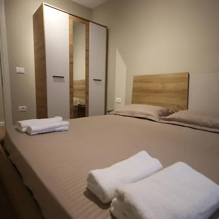 Jera 1 民宿 地拉那